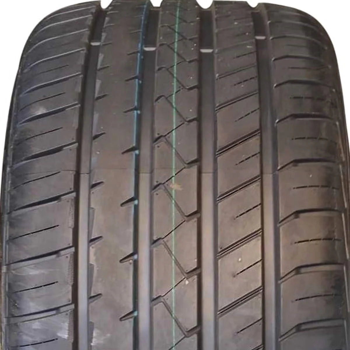 New 215/30ZR20 82W XL full season performance tire LHST52030040/215/30/20/2153020